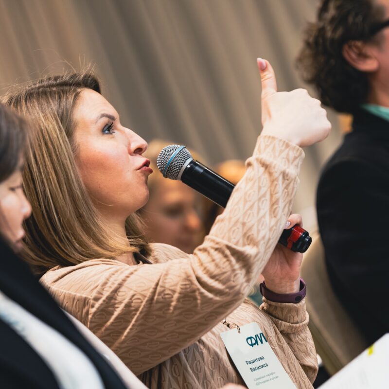 НКО, предприниматели и инициативные россияне могут получить грант Фонда Мельниченко