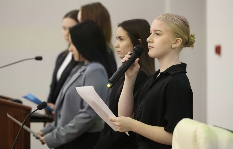 Отличная новость! Программа «Обучение служением» — это один из самых прогрессивных…