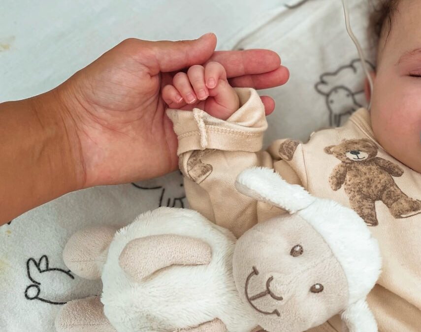 Новый год в больничной палате: как волонтёры «Созидателей» встретили 2026 год с детьми