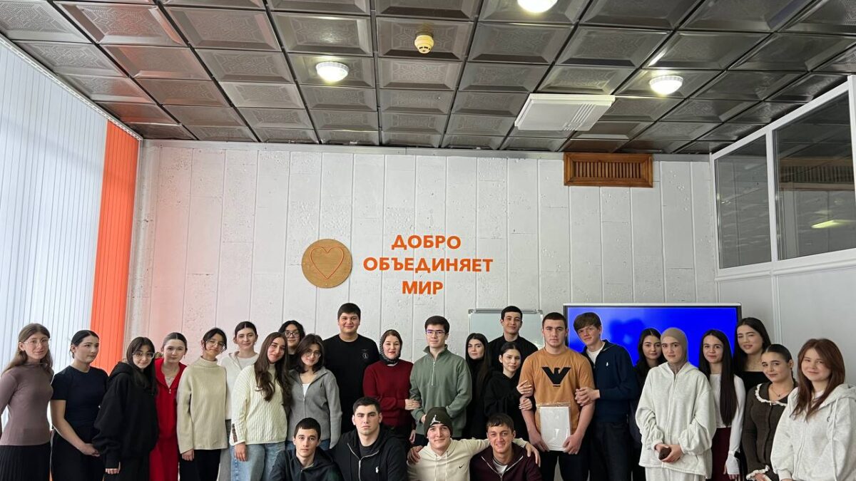 «Влияние популярных сериалов и фильмов на формирование молодёжной культуры».