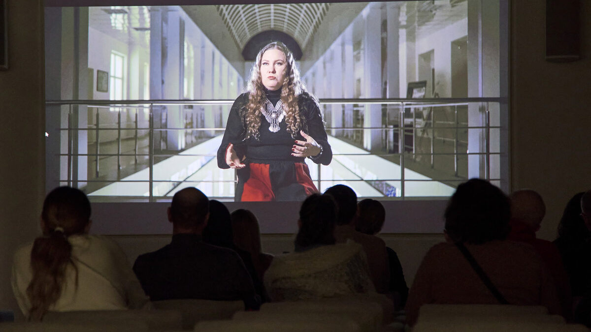 В Еврейском музее и Центре толерантности показали фильм «Настоящая» о традициях мокши и эрзи