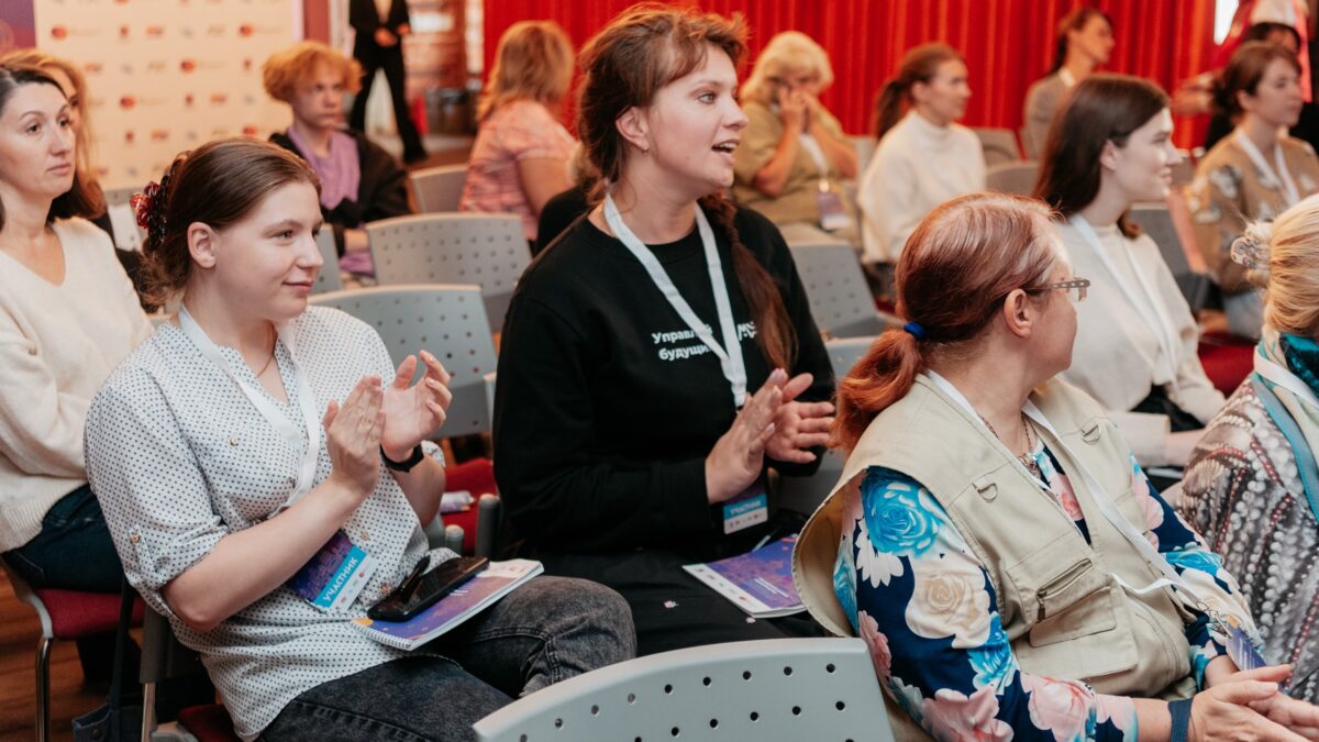 Работа с подростками