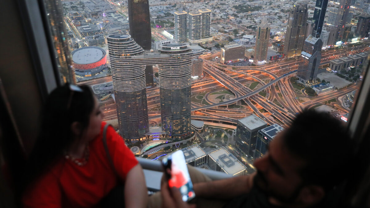 Куда поехать весной в отпуск – топ-10 мест с визой и без