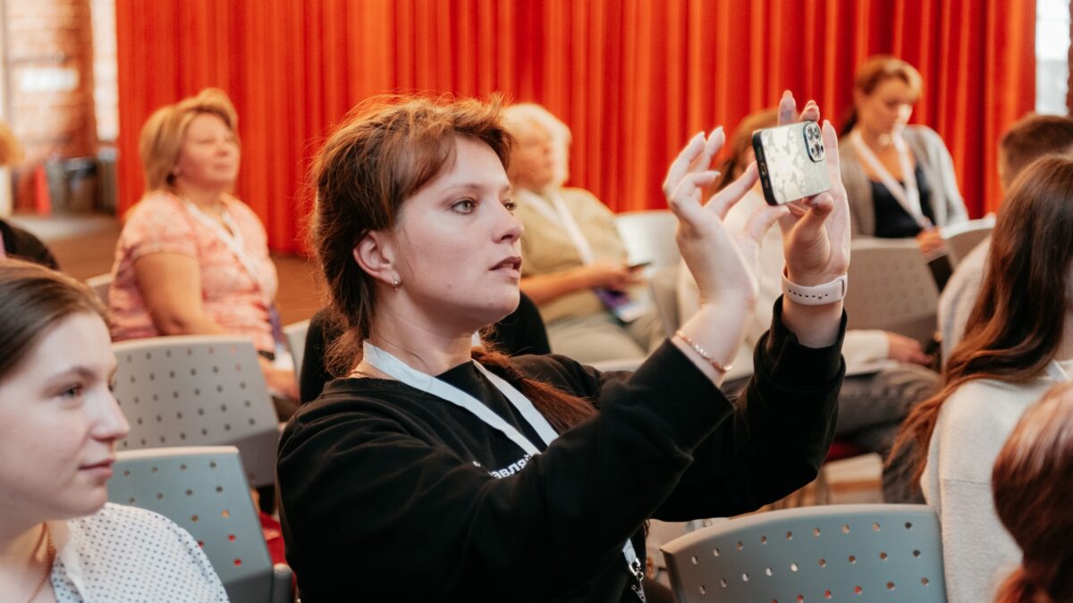 Работа с базами знаний