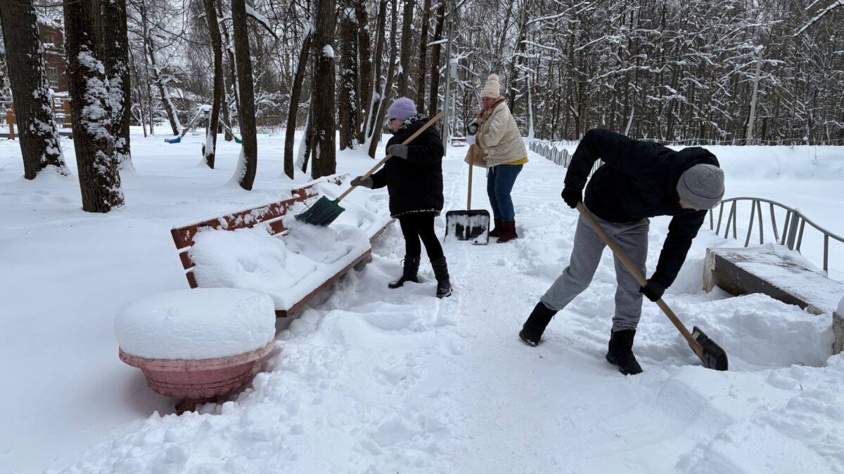 Акция поддержки птиц и белок в  парке Тезино г.о. Вичуга