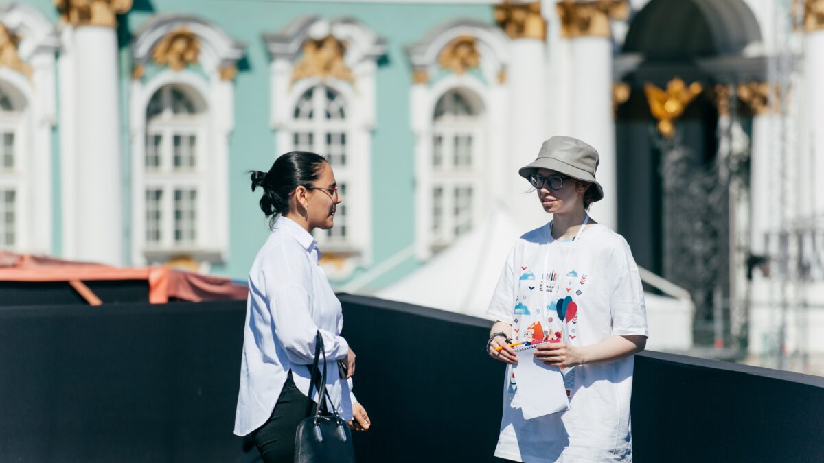 Проблема с парковкой для волонтёров