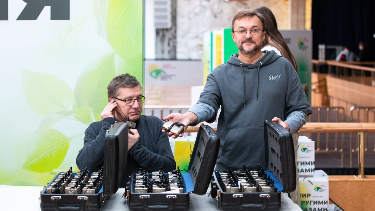 Помощь слепым и слабовидящим: 14 благотворительных фондов