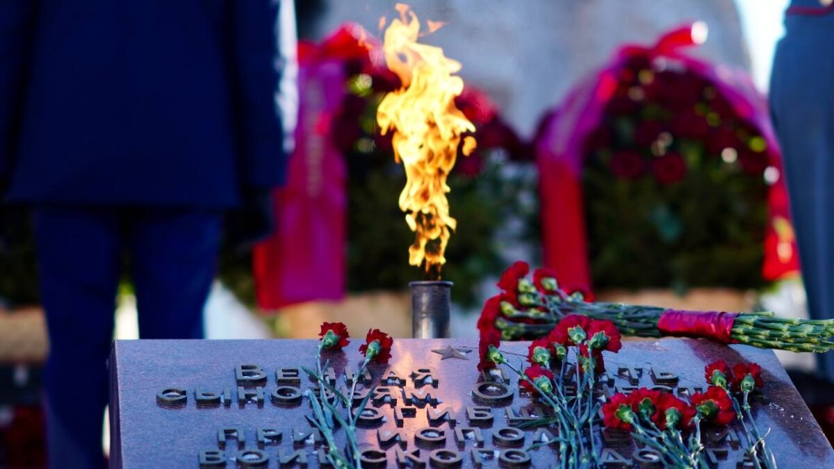 Благодарность тем, кто ушёл защищать других и не вернулся.