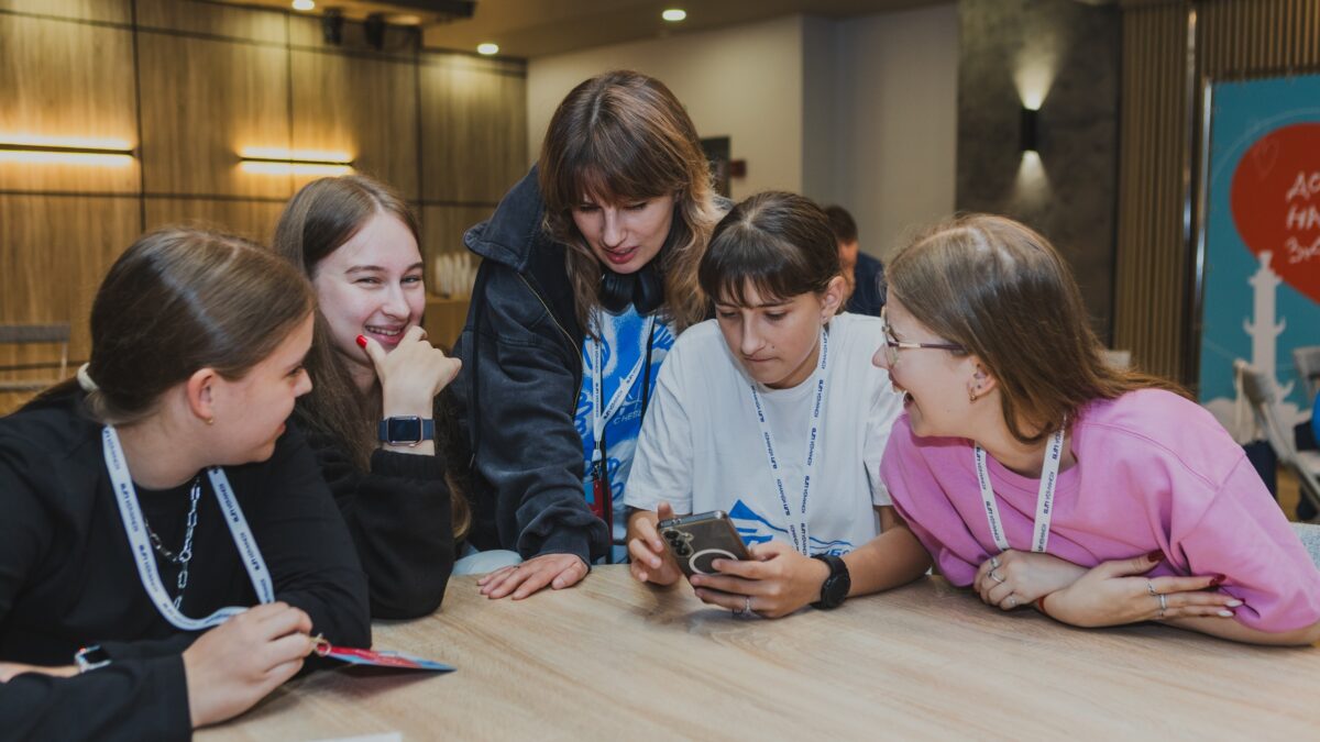 Безопасность при уходе за шерстью длинношерстных собак приюта