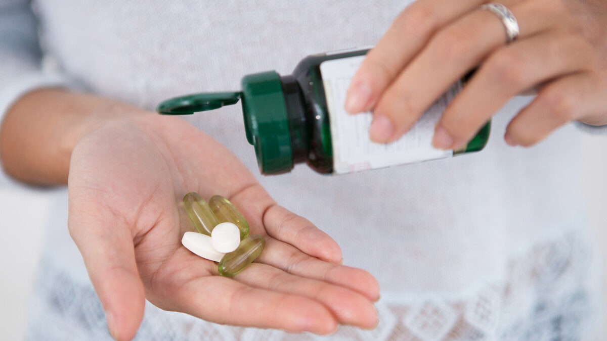 Что такое БАДы – объясняют врачи: в чём риски для здоровья и есть ли польза на самом деле