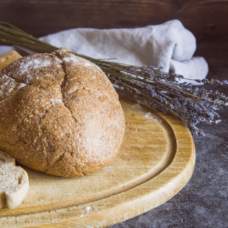 Самый простой рецепт хлеба своими руками: замешивать не дольше минуты