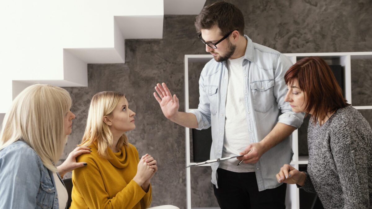 Конфликты в коллективе – норм или стрём? Как отличить опасный от рядового