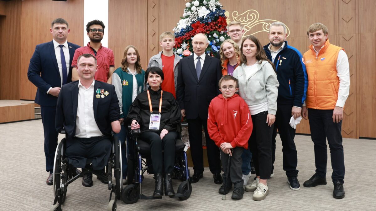 Развивать паллиативную помощь на Донбассе поручил Путин