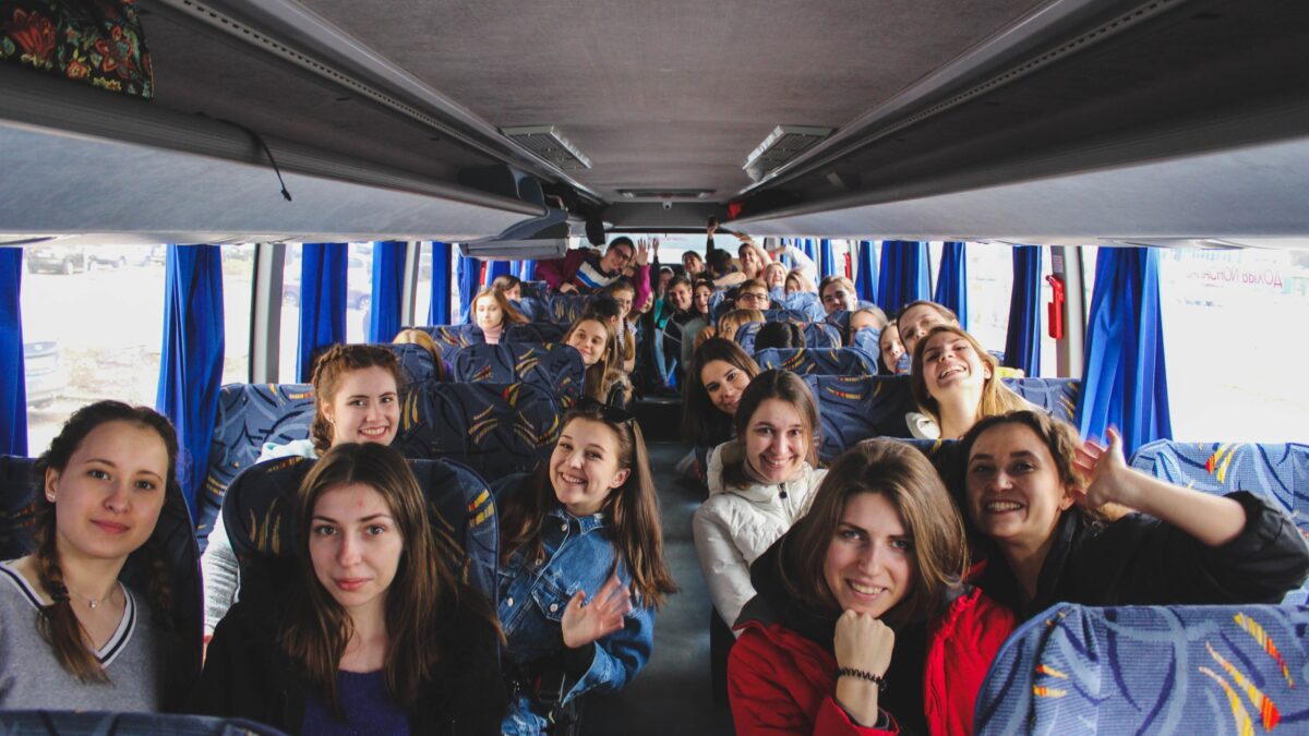 Волонтерская поддержка музыкальных коллективов в небольших приходах