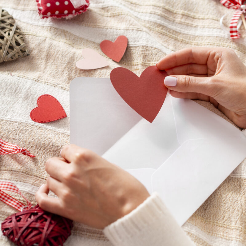 От открытки до подвески – как сделать валентинку своими руками? Топ-7 идей и пошаговая инструкция