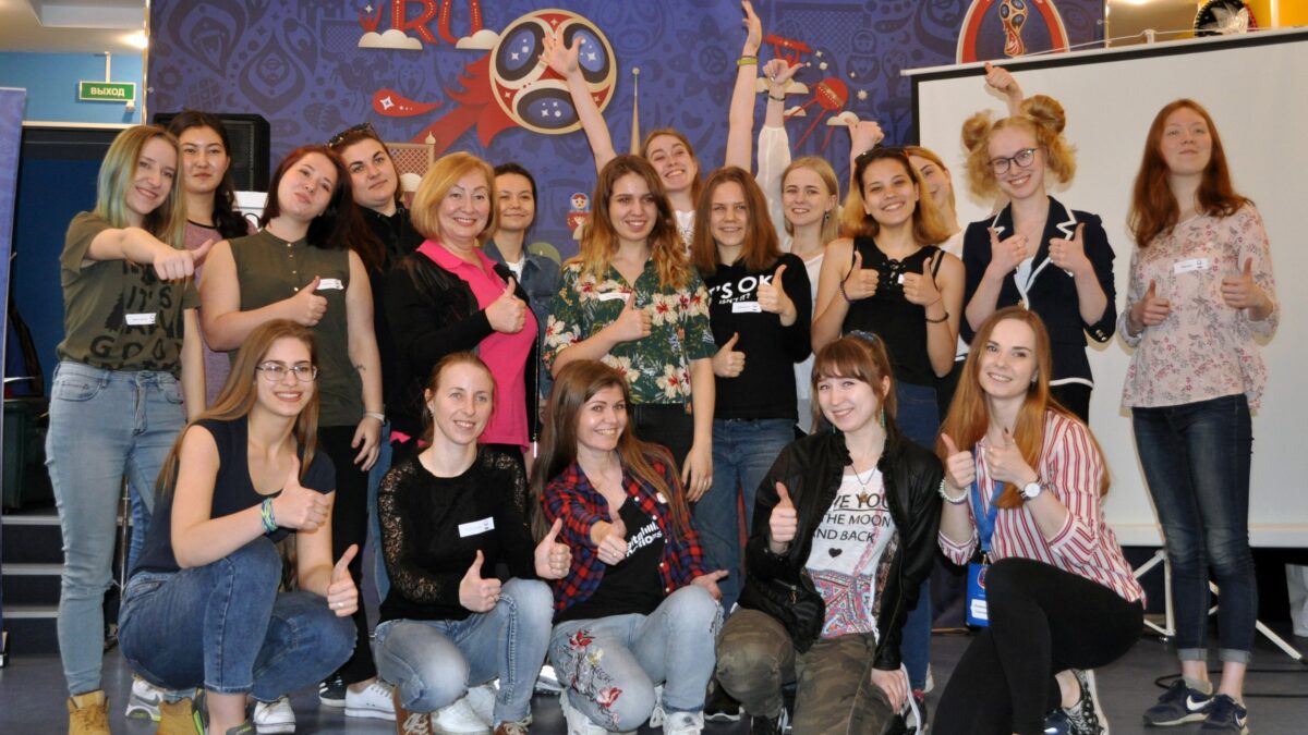 Организация волонтерами музыкальных уголков в детских поликлиниках