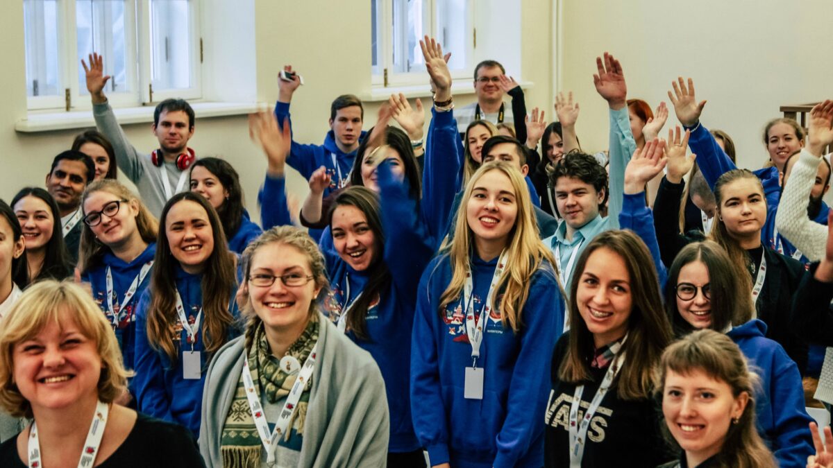 Волонтерское участие в проектах «Музыка и наука»