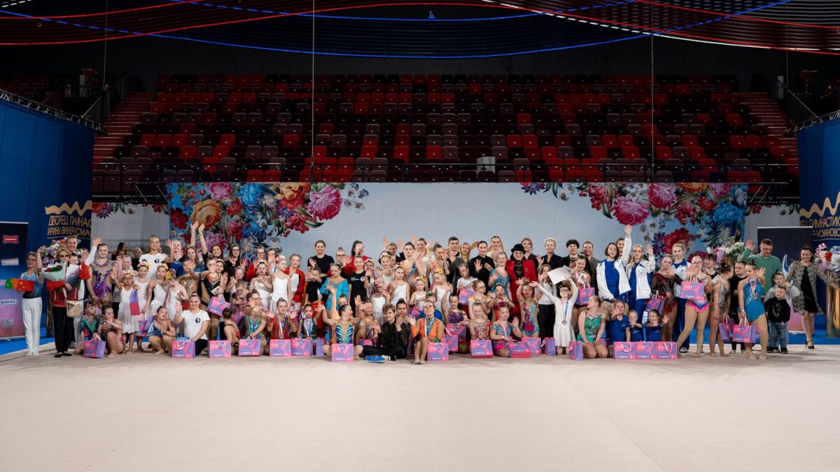 Солнечные гимнасты во Дворце Ирины Винер