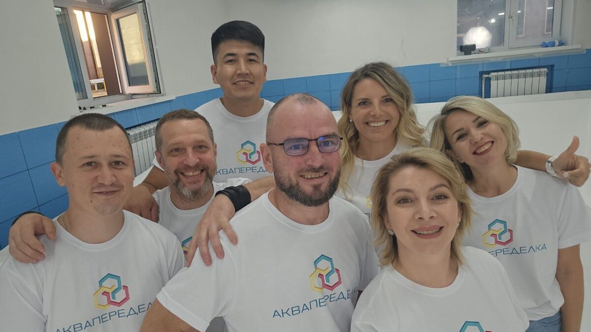 «Собрать всё, что не жалко»: предпринимательница помогает спасать аварийные бассейны