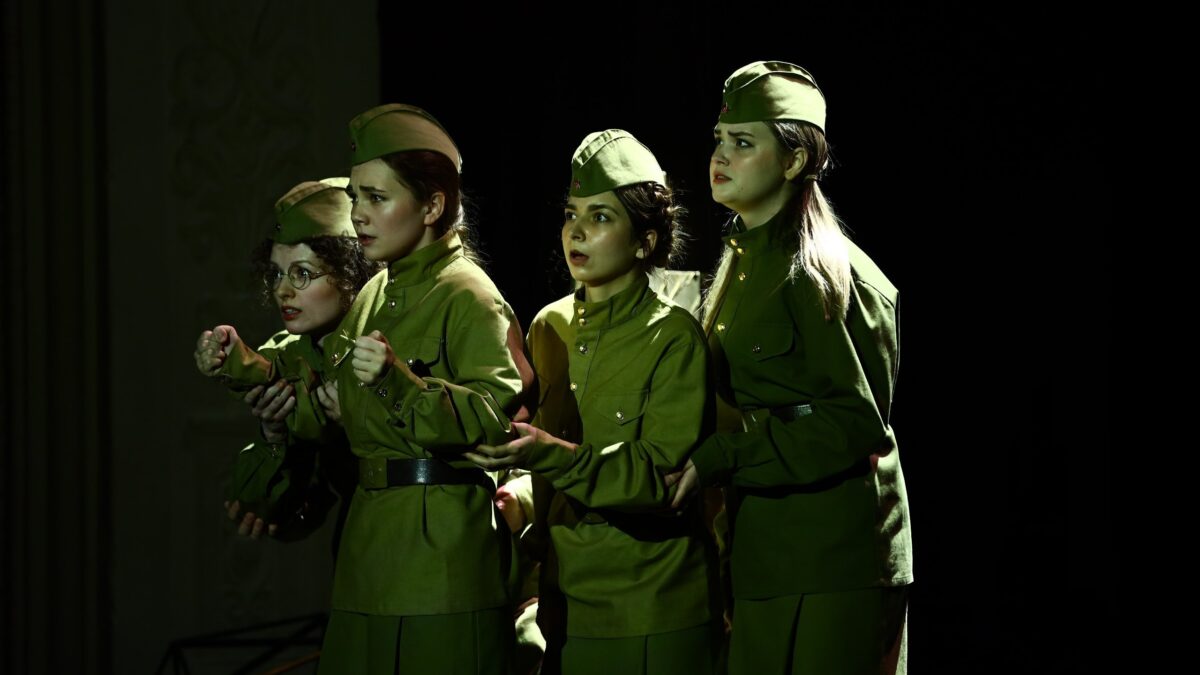 В преддверии 23 февраля в Липецкой области проект «Добро48» объединил студентов, помогающих СВО,…