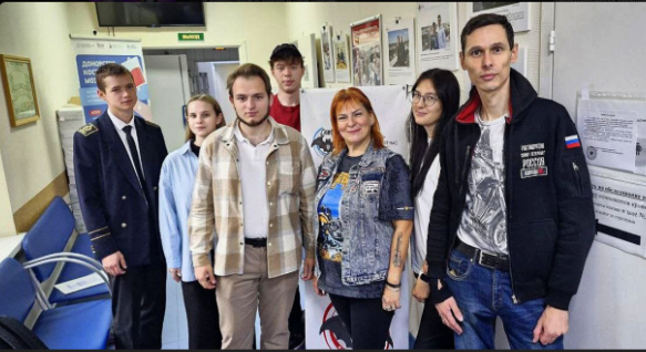 Добровольцы Гумкорпуса — активные доноры