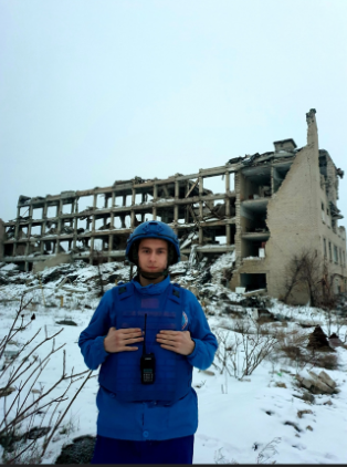 Не по приказу, по зову души. Наш Самир ушёл на СВО.