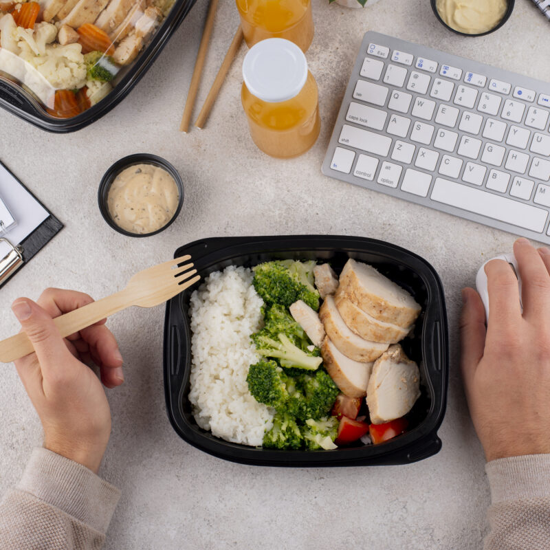 Быстро, вкусно, полезно: как приготовить обед на работу за 20 минут? Топ-5 рецептов