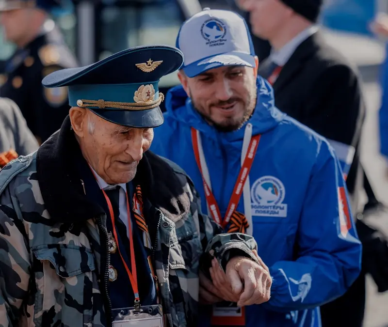 Объявили отбор волонтёров на парад Победы 2026-го – кто может пройти конкурс?