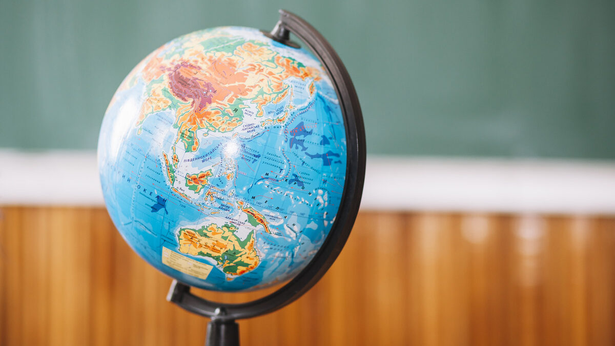 6 или 7? Сколько материков на самом деле, как они сформировались и что случится в будущем