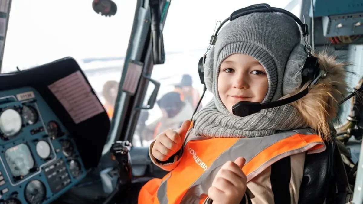 «Ещё упорнее идти к своей мечте»: спасатели исполнили мечту шестилетнего слабослышащего мальчика