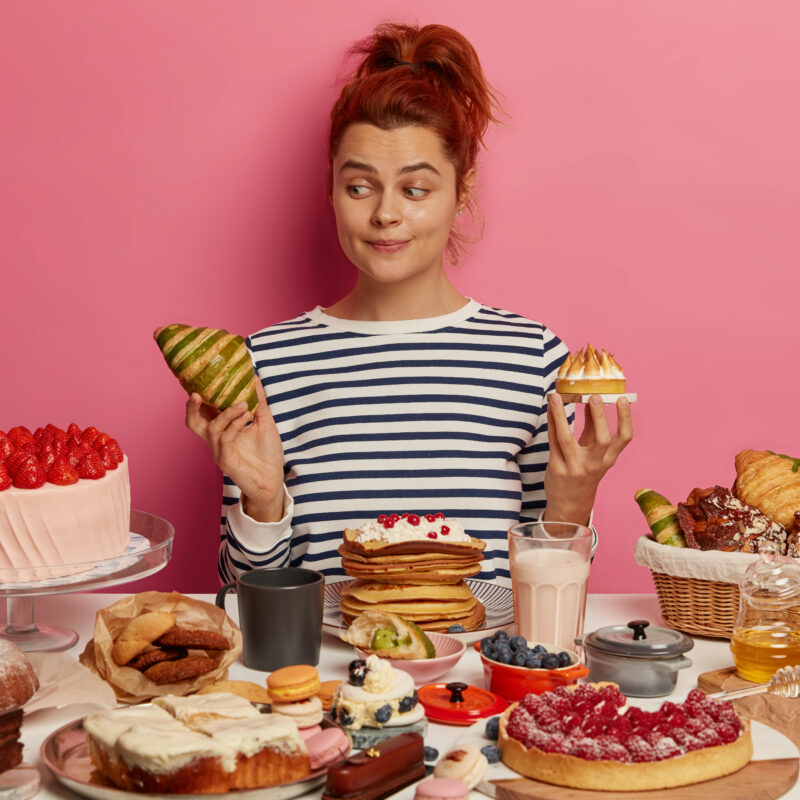 Тянет на сладкое или солёное? Рассказали, как понять, чего не хватает организму – полный гайд