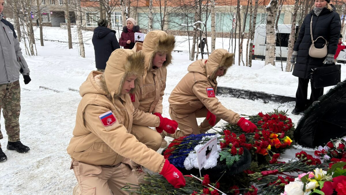 Юнармейцы чтят память героев