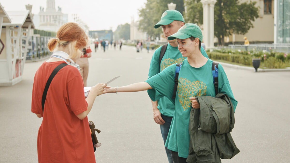 Волонтёрство в резюме: как описать опыт и когда пригодится