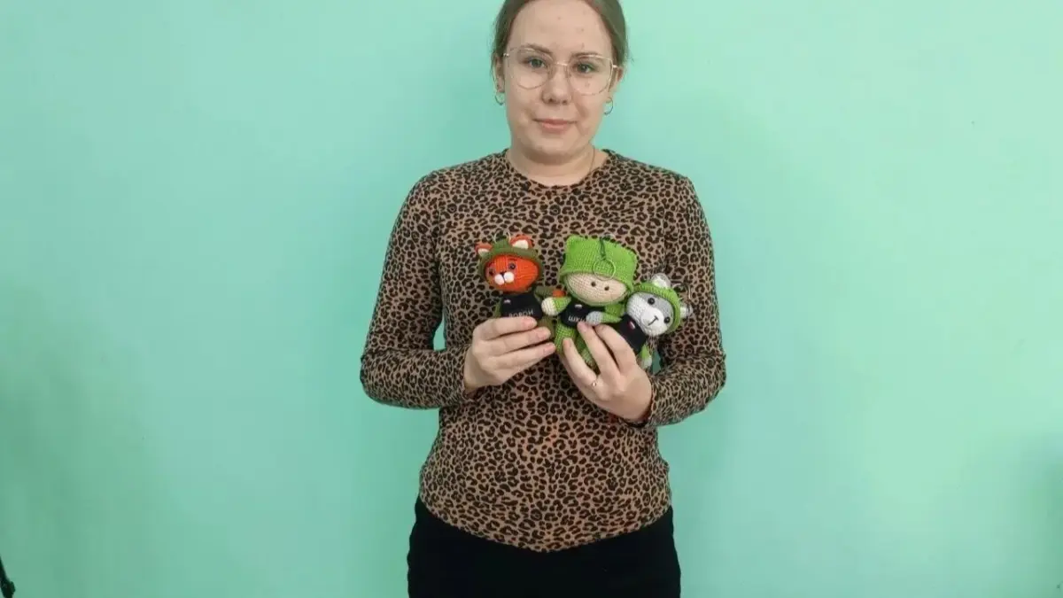 Волшебство своими руками: девочка из села Тесь Минусинского муниципального округа вяжет…