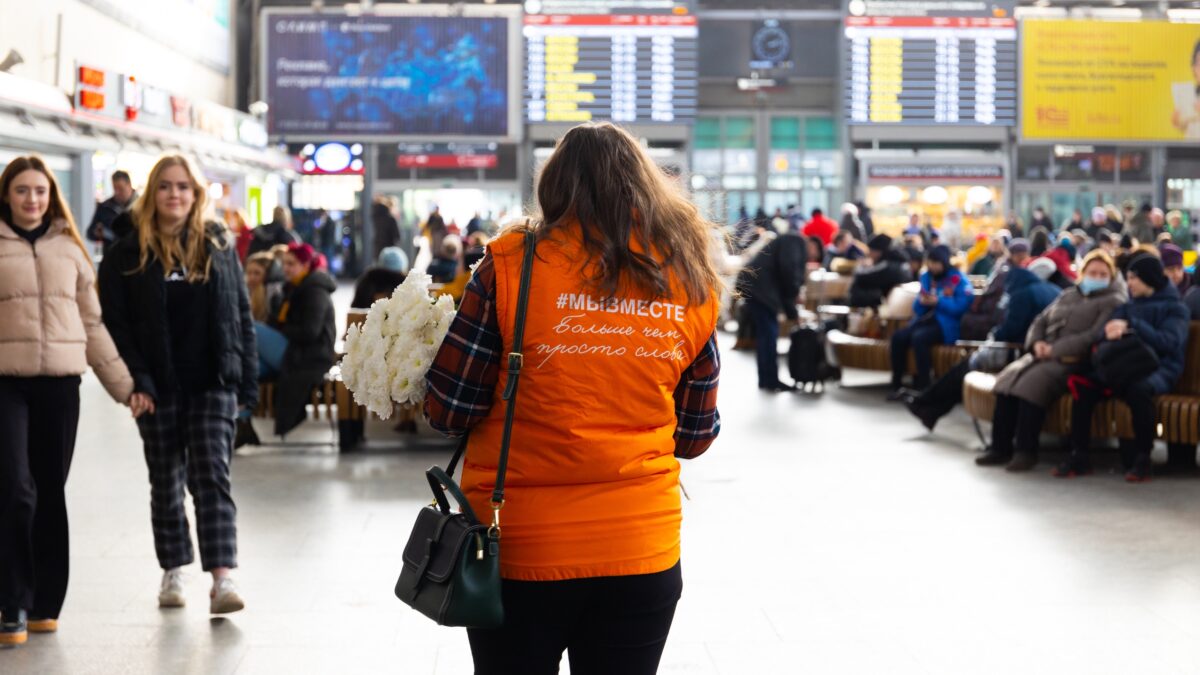 Когда ты координатор и сотрудник другой структуры