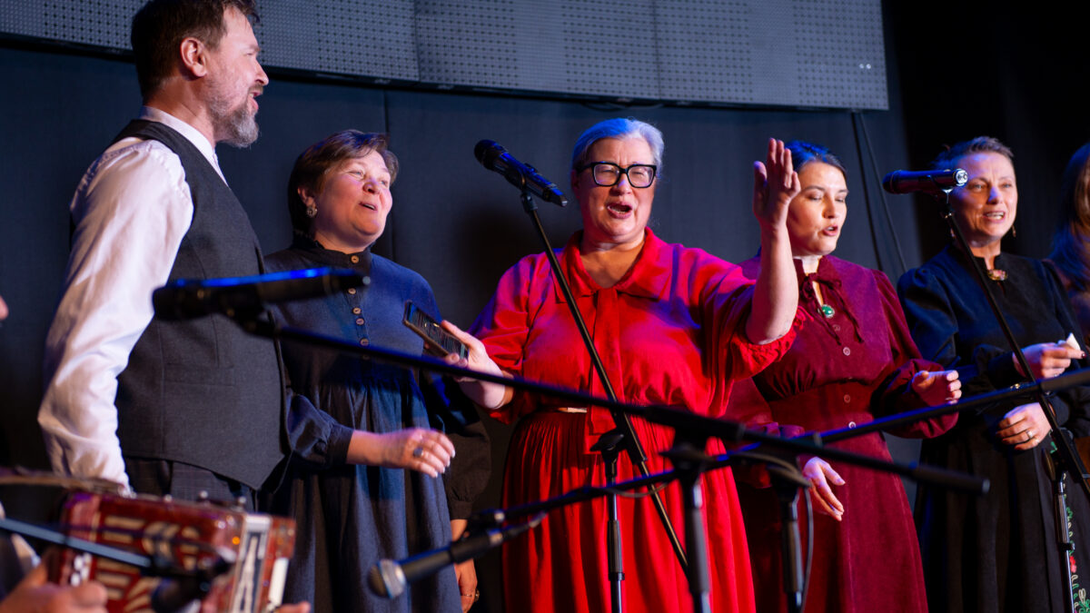 Песни о любви и отношениях в Концертном зале им. Лаврова