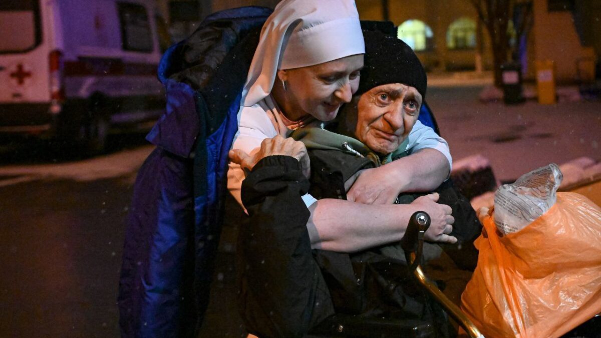 «Работа как служение»: главврач Больницы Святителя Алексия – о возрождении паллиативной помощи