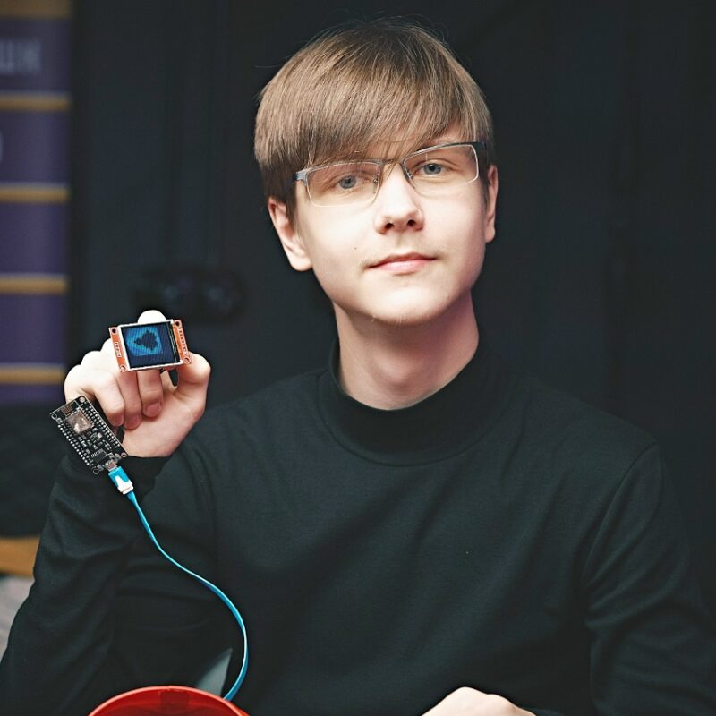 Проект «Белый Хакер» помогает детям защититься от мошенников