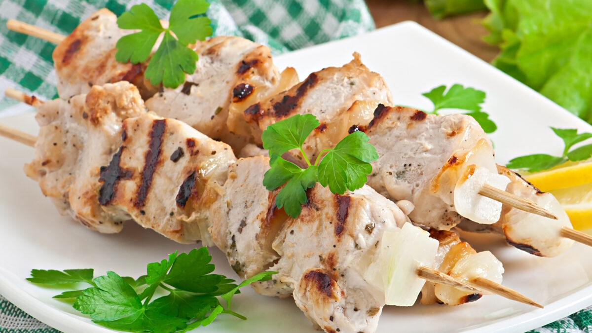Рецепт шашлыка: из свинины, индейки, рыбы – топ-5 идей