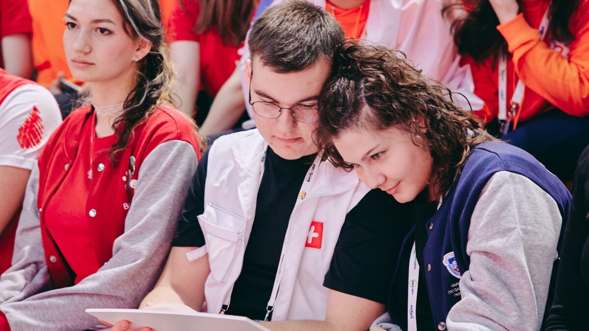 Главное событие для молодёжи в здравоохранении: открыта регистрация на форум волонтеров-медиков