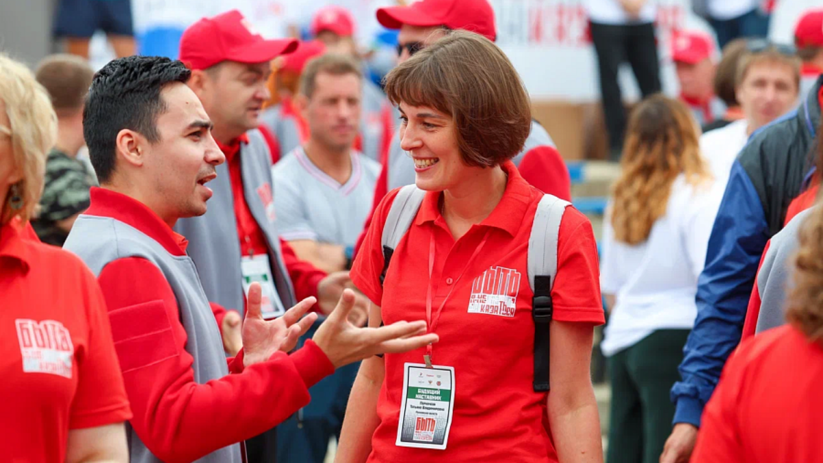 Одному из самых опытных – 88 лет: стартовал конкурс для наставников «Быть, а не казаться!»