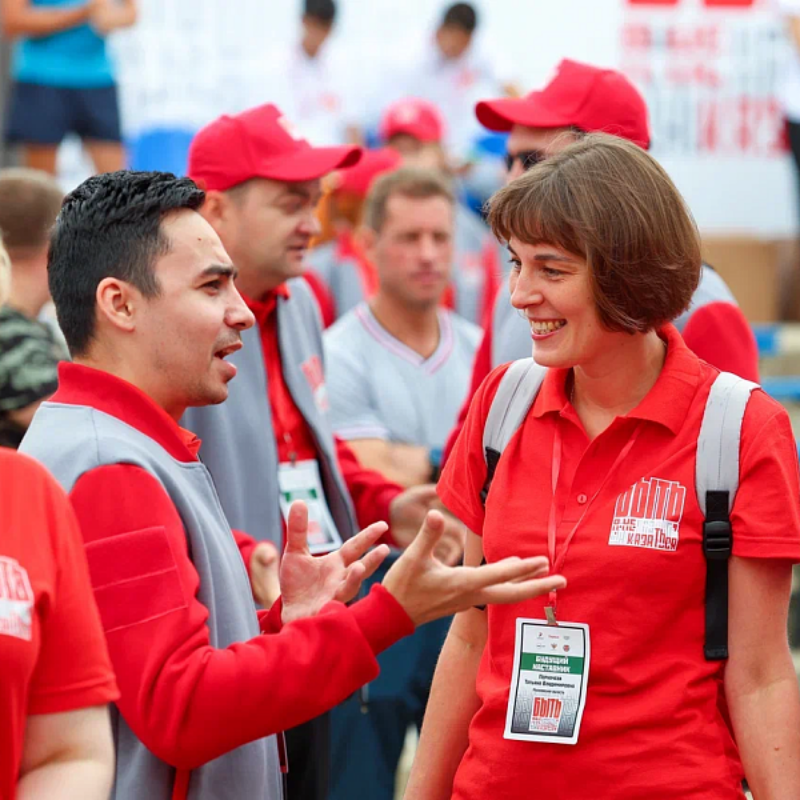 Одному из самых опытных – 88 лет: стартовал конкурс для наставников «Быть, а не казаться!»