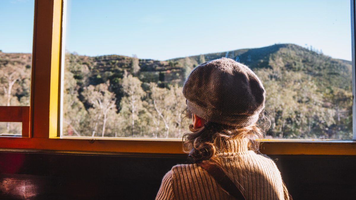 Людмила Шинкаренко: история самого возрастного волонтёра