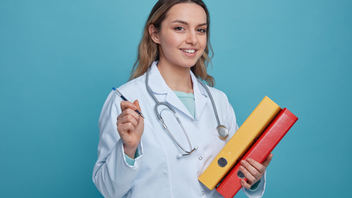 Благотворительный фонд «Свет в руках» приглашает специалистов на весенние курсы, обучающие навыкам…