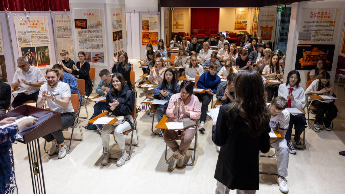 Акция «Тотальный диктант»: история создания, даты проведения