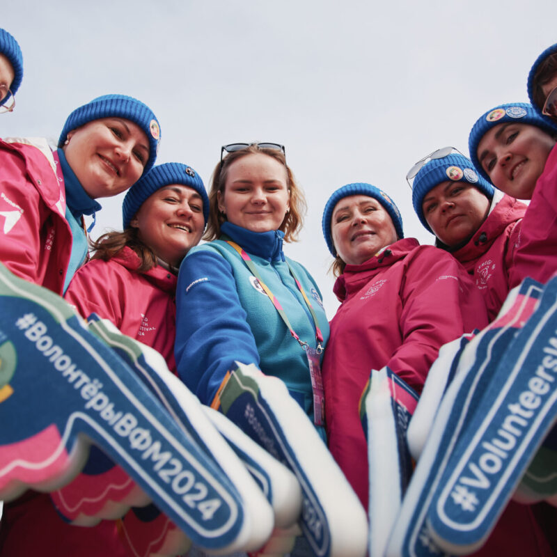 Заявки в волонтёрский корпус Международного фестиваля молодёжи подали 20 тысяч человек