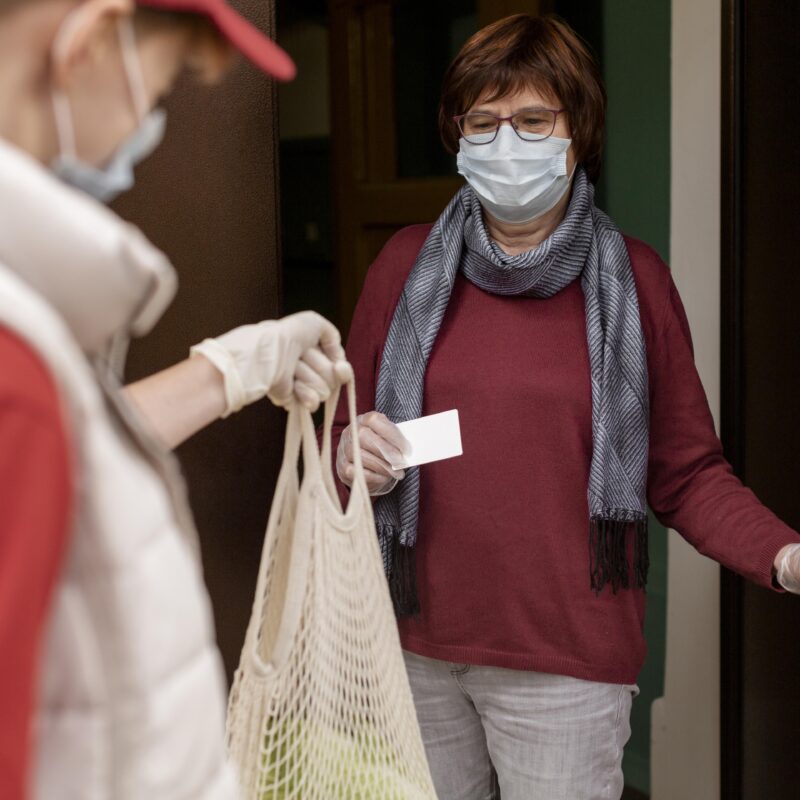 Как получить книжку волонтёра и что она даёт? Пошаговый план