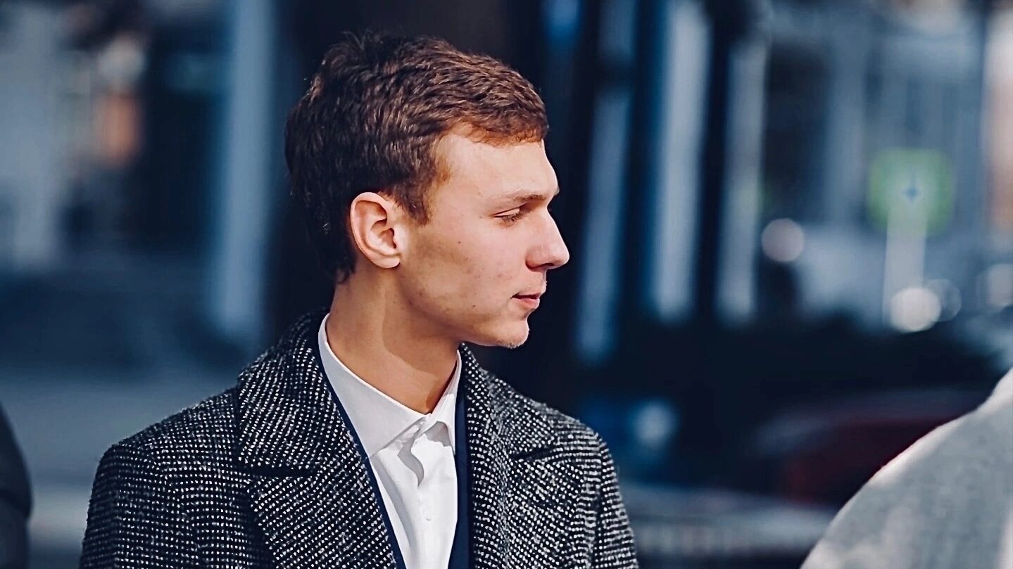 «Дом полыхал в огне»: парень спас девочку и её папу из пожара после атаки БПЛА в Туапсе