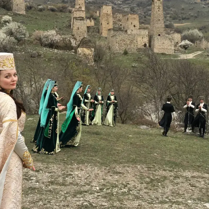 Оленеводы, китобои и танцоры: 10 документалок о народах России, которые стоит посмотреть