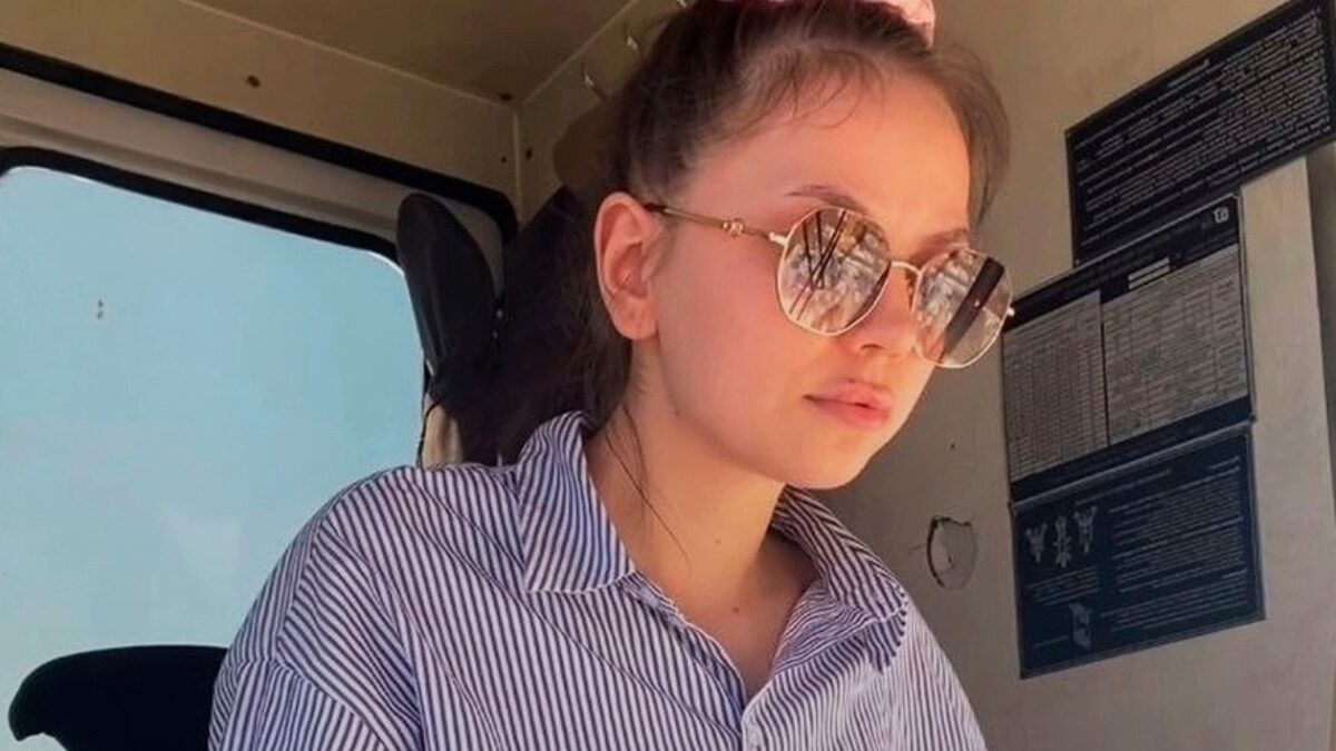 Крановщица из Екатеринбурга ведёт блог о необычной профессии